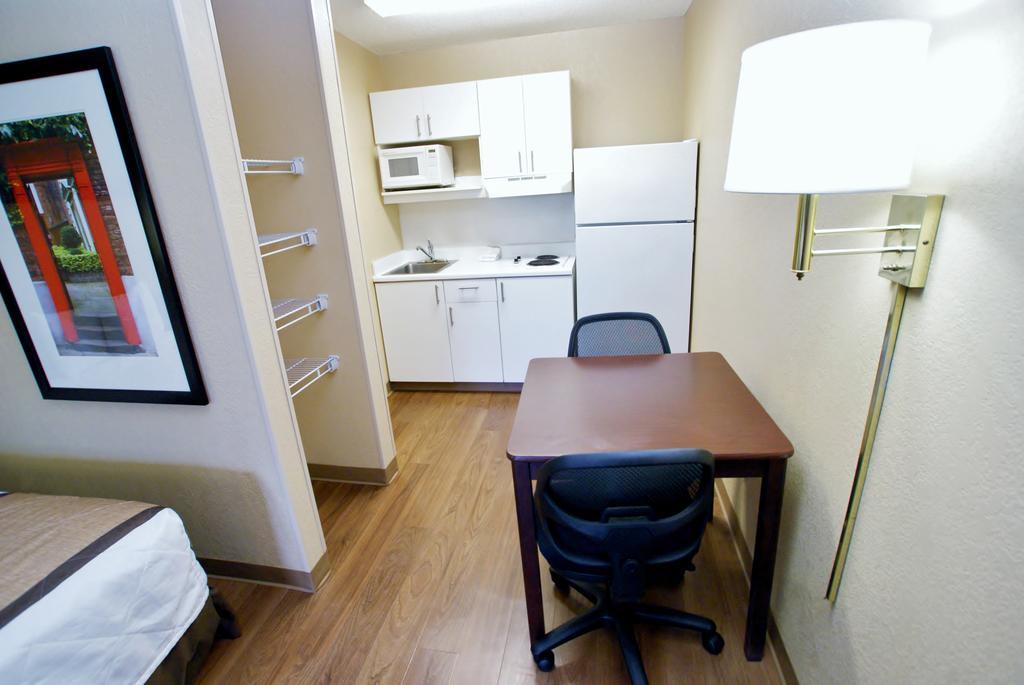 Extended Stay America Suites - Charleston - Север Чарлстон Экстерьер фото